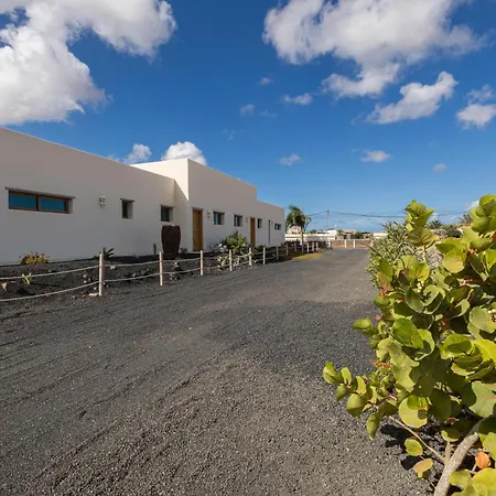 Villa In Take A Swim In Our 15m Long Pool Lajares